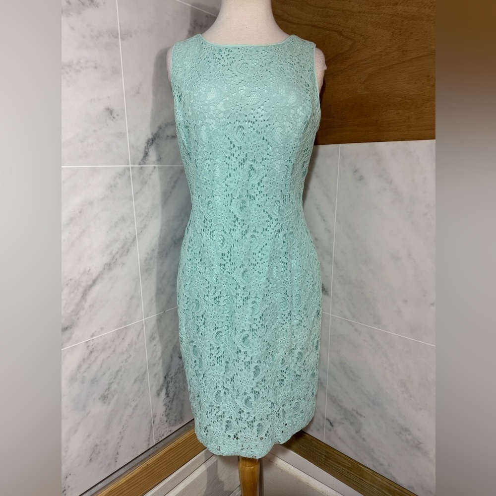 Lauren Ralph Women's Dress Aqua blue Lace Lined Sleeveless Summer dress size 10